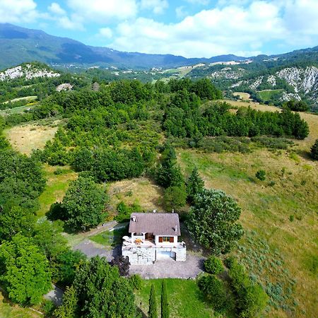 Вілла Casa Del Bosco - Vista Mozzafiato & Parco 4 Ettari Боббіо Екстер'єр фото