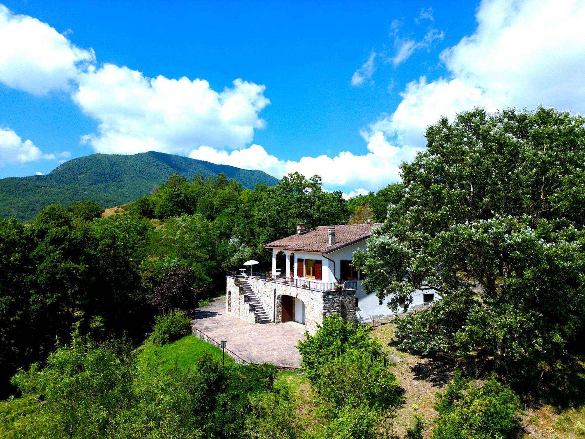 Вілла Casa Del Bosco - Vista Mozzafiato & Parco 4 Ettari Боббіо Екстер'єр фото